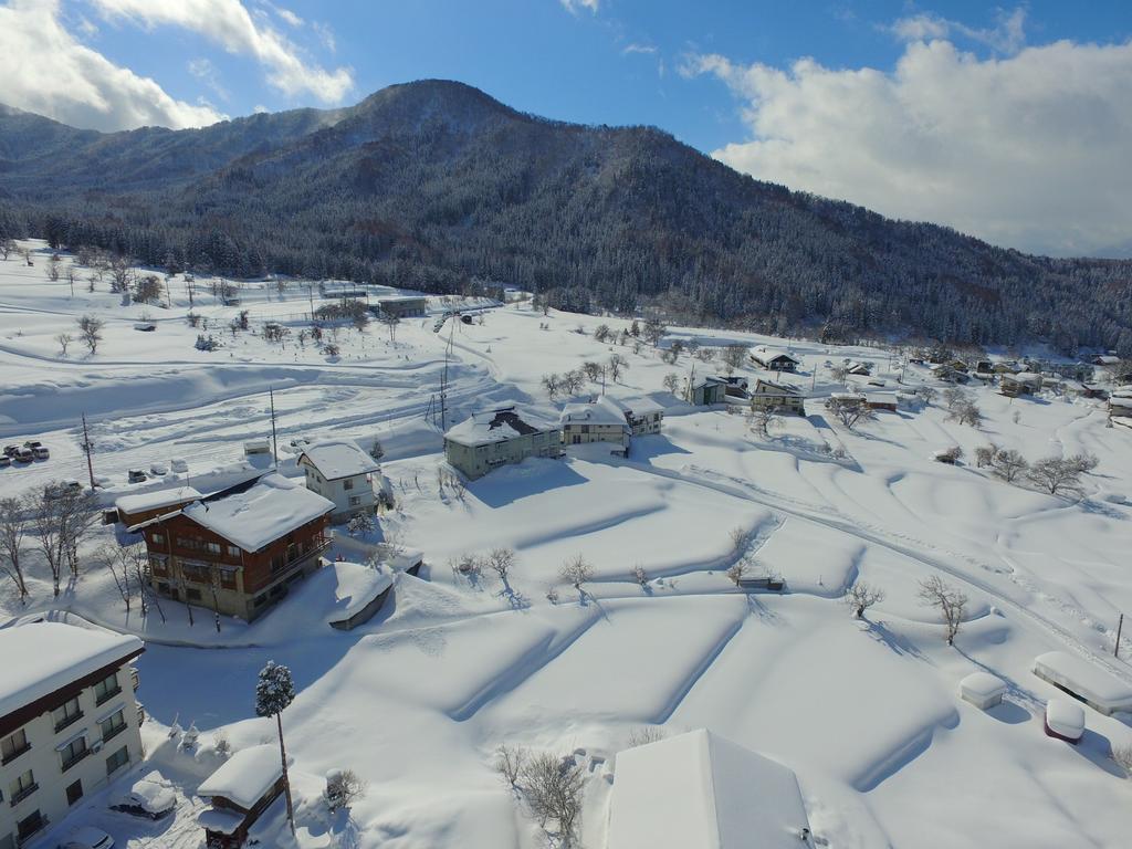 Jyonnobinayado Yoemu Hotel Nozawaonsen Bagian luar foto